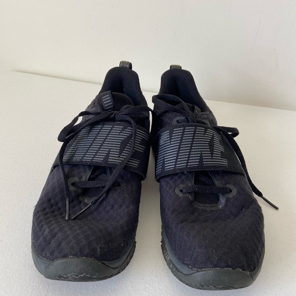 Nike women’s Renew In-Season TR 9 black lace up strap sneakers size 8 - Picture 2 of 9